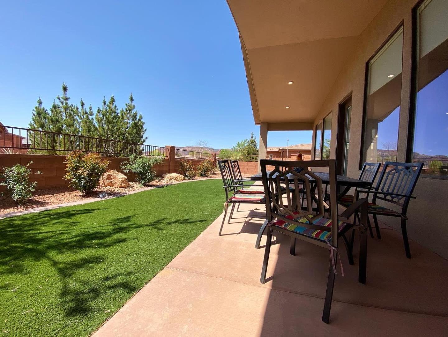 Luxury Pet Friendly Holiday Home La Estancia Kanab Exterior photo